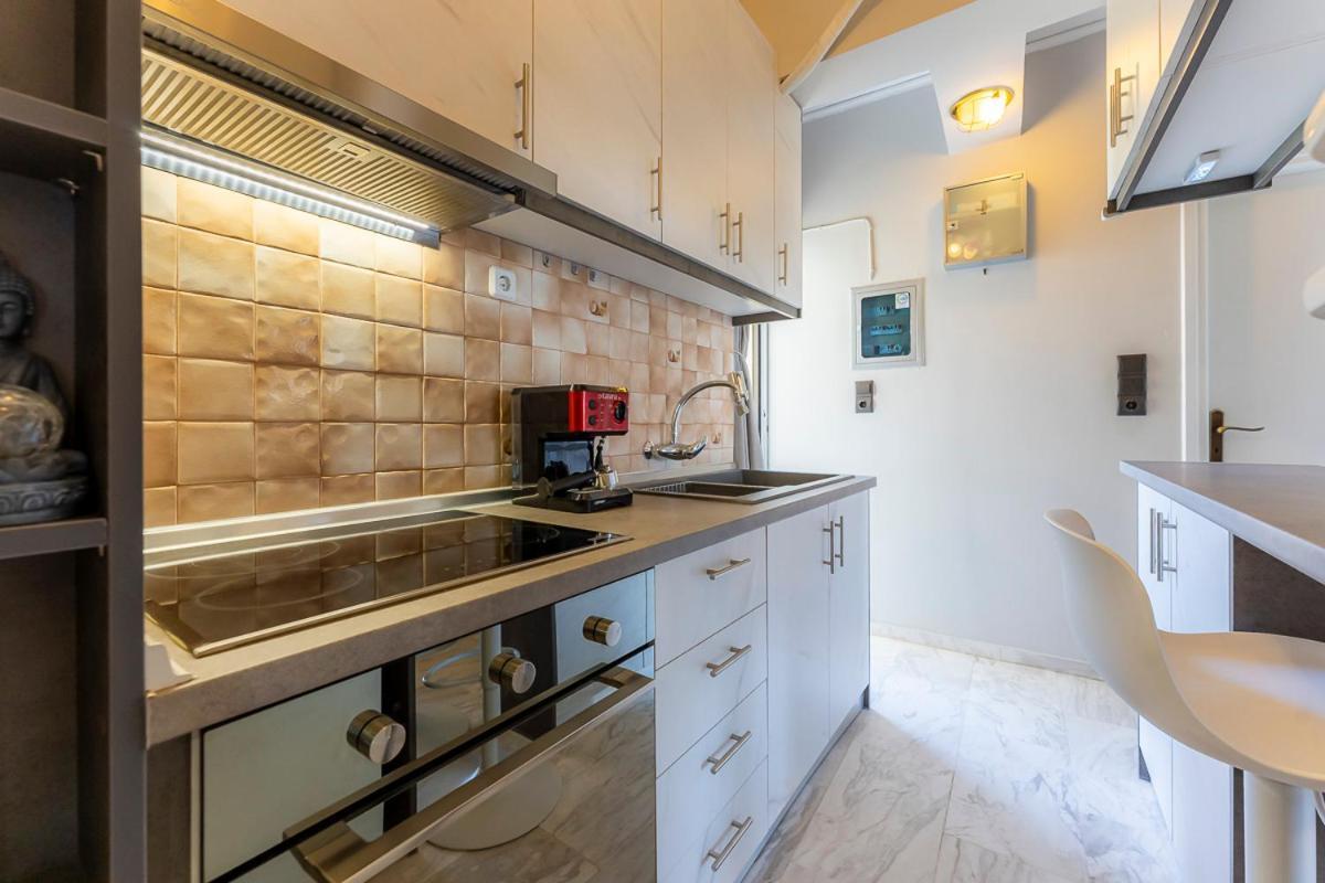 Alex House Apartment Варкиза Екстериор снимка
